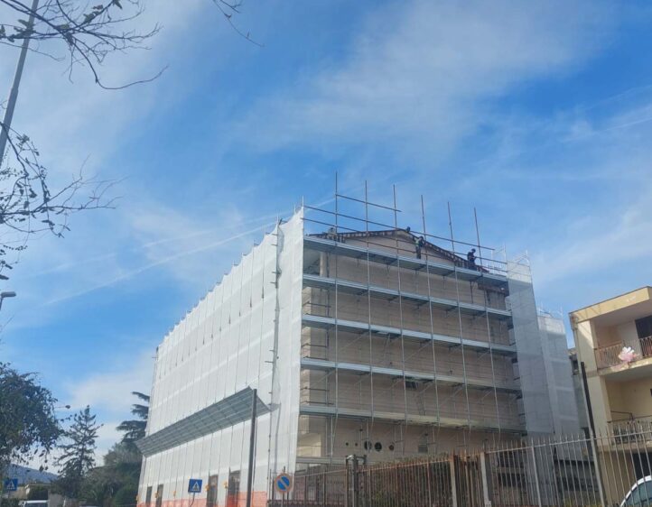 807717c8-d610-43df-9ef2-3bacc294dcb9