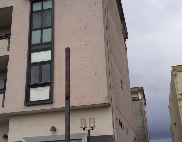 b1930378-4657-4730-ac86-ab9915331db7